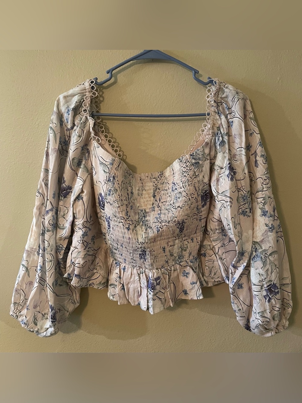 Crop Top - Picture 2 of 3